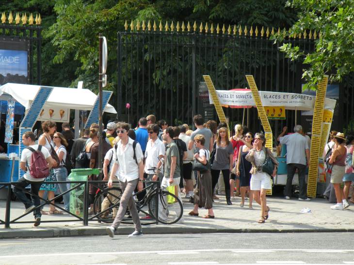  marchands de glaces, entrée du jardin du Luxembourg
